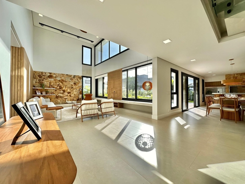 CASA DE LUXO EM CONDOMINIO: 7ª foto da galeria de imagens do imóvel