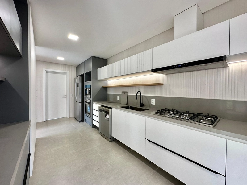 CASA DE LUXO EM CONDOMINIO: 16ª foto da galeria de imagens do imóvel