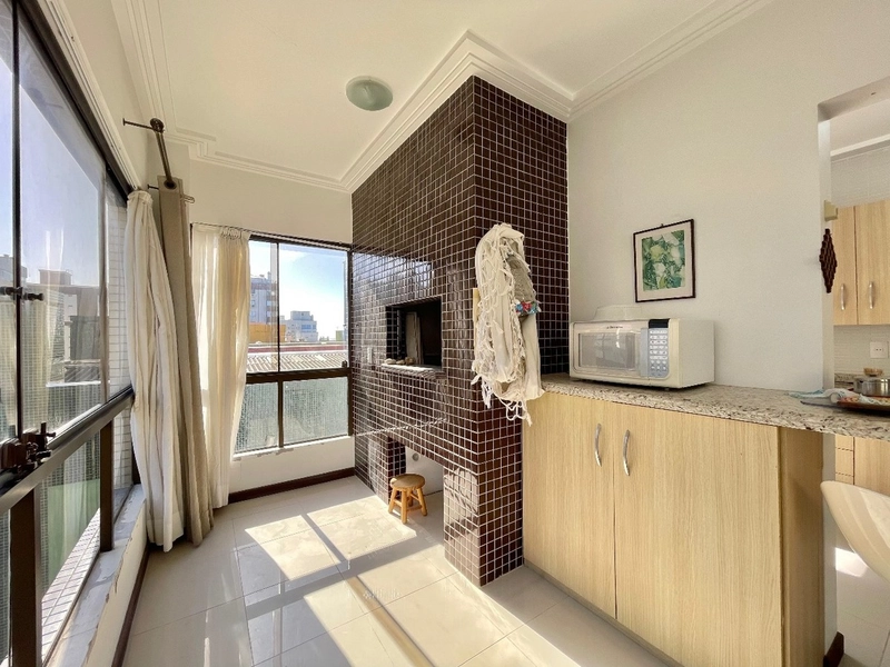 SACADA DE FRENTE + INFRAESTRUTURA  A UMA QUADRA DO MAR!: 19ª foto da galeria de imagens do imóvel