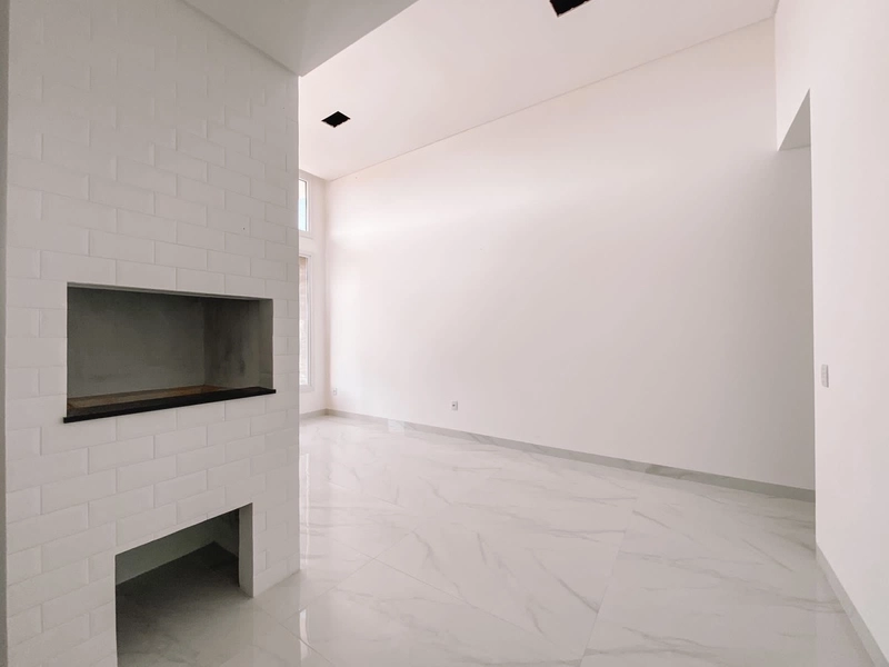 LINDA CASA FORA DE CONDOMINIO: 3ª foto da galeria de imagens do imóvel