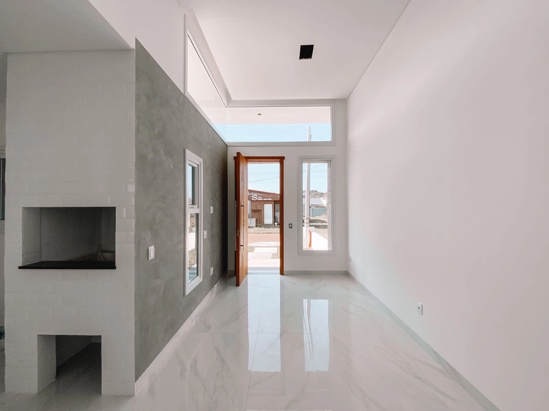 LINDA CASA FORA DE CONDOMINIO: 2ª foto da galeria de imagens do imóvel