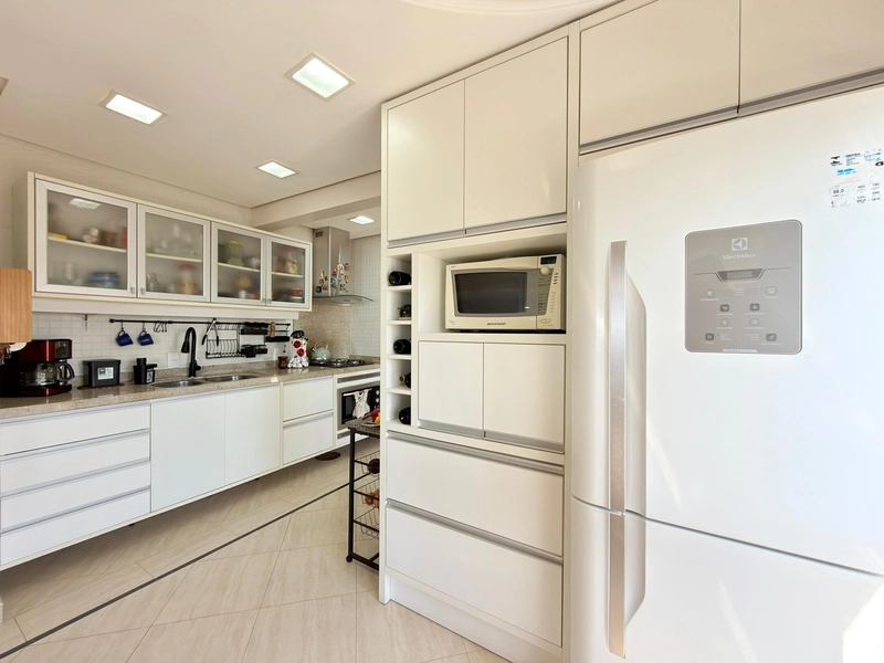 APARTAMENTO À VENDA COM VISTA PARA O MAR! 3 DORMITÓRIOS 3 VAGAS: 13ª foto da galeria de imagens do imóvel