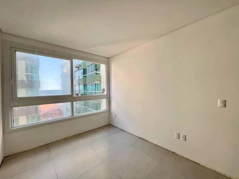 Dois dormitórios com Vista eterna para o mar: 2ª foto da galeria de imagens do imóvel