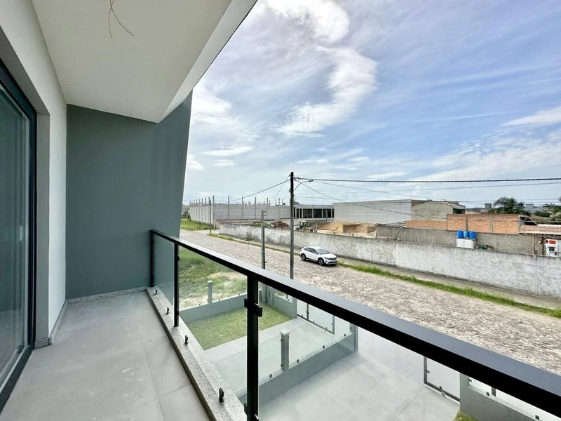 SOBRADO COM 3 SUÍTES, AO LADO DO MAR!: 18ª foto da galeria de imagens do imóvel