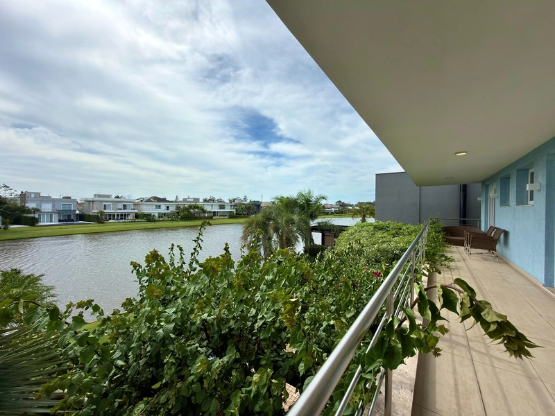 CONDOMÍNIO BOSQUES DE ATLÂNTIDA SOBRADO BEIRA LAGO  À VENDA!!!: 41ª foto da galeria de imagens do imóvel