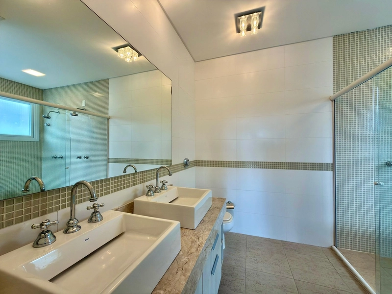 CONDOMÍNIO BOSQUES DE ATLÂNTIDA SOBRADO BEIRA LAGO  À VENDA!!!: 46ª foto da galeria de imagens do imóvel