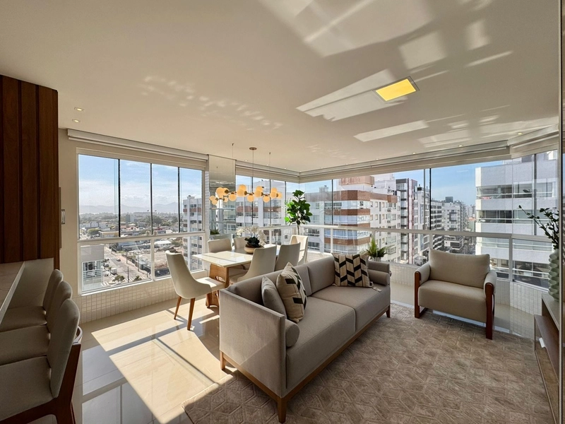 APARTAMENTO DE FRENTE PARA AV UBIRAJARA COM VISTA PARA O MAR !!!