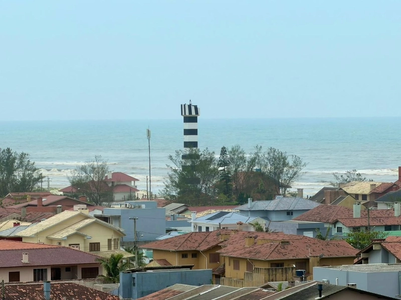 BELISSIMO APARTAMENTO COM VISTA PRO MAR