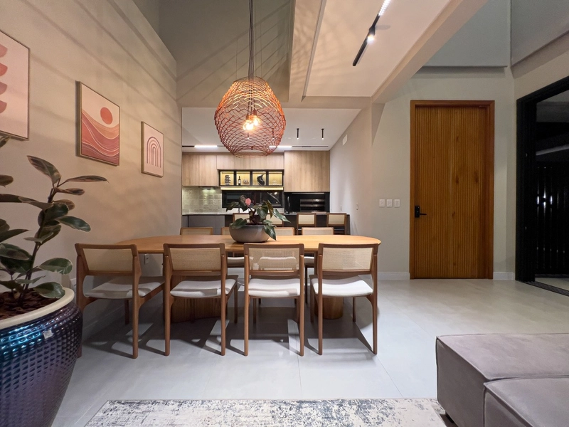 SOBRADO FINAMENTE MOBILIADO E DECORADO NO CONDOMINIO MAIS DESEJADO DO: 37ª foto da galeria de imagens do imóvel