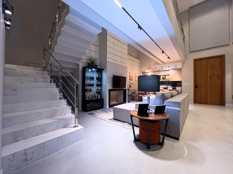 SOBRADO FINAMENTE MOBILIADO E DECORADO NO CONDOMINIO MAIS DESEJADO DO: 55ª foto da galeria de imagens do imóvel