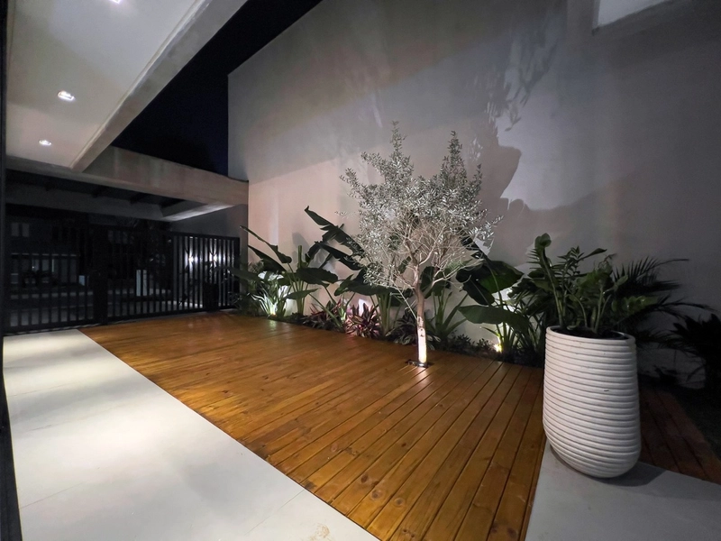 SOBRADO FINAMENTE MOBILIADO E DECORADO NO CONDOMINIO MAIS DESEJADO DO: 18ª foto da galeria de imagens do imóvel