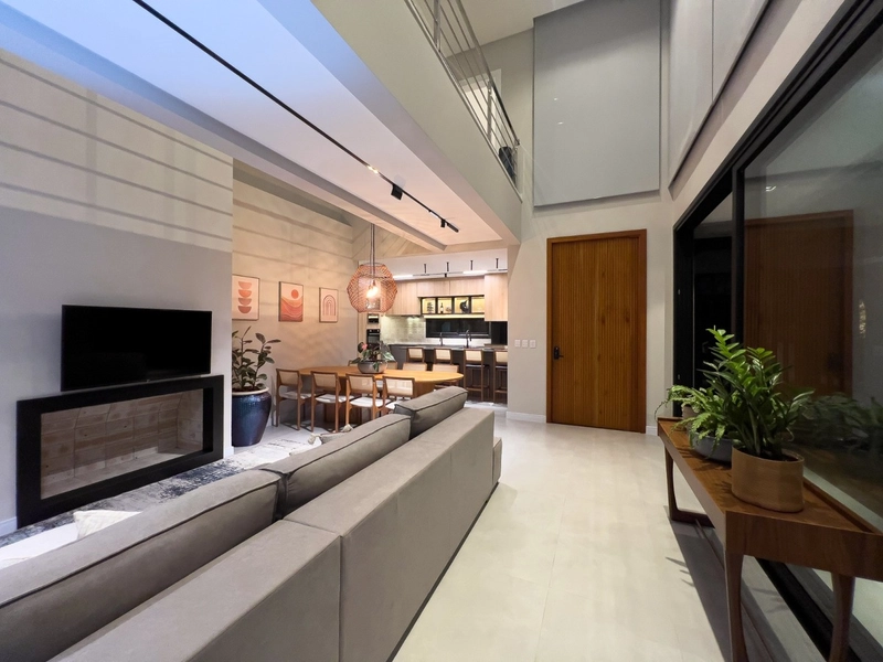 SOBRADO FINAMENTE MOBILIADO E DECORADO NO CONDOMINIO MAIS DESEJADO DO: 27ª foto da galeria de imagens do imóvel
