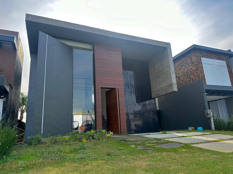 Casa Térrea de Alto Padrão no Condomínio Riviera – Xangri-Lá: 3ª foto da galeria de imagens do imóvel