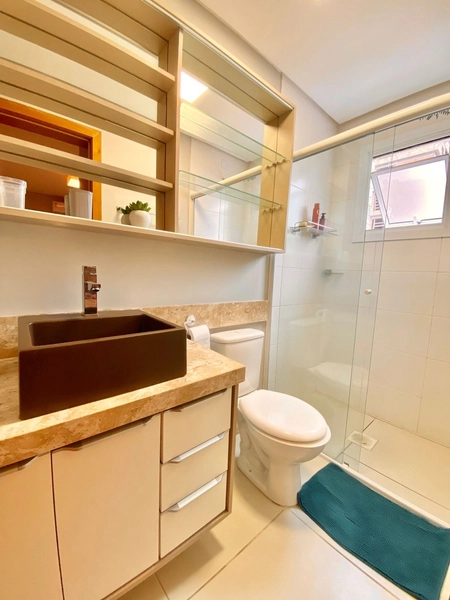 APARTAMENTO À VENDA  COM VISTA PARA O MAR: 16ª foto da galeria de imagens do imóvel