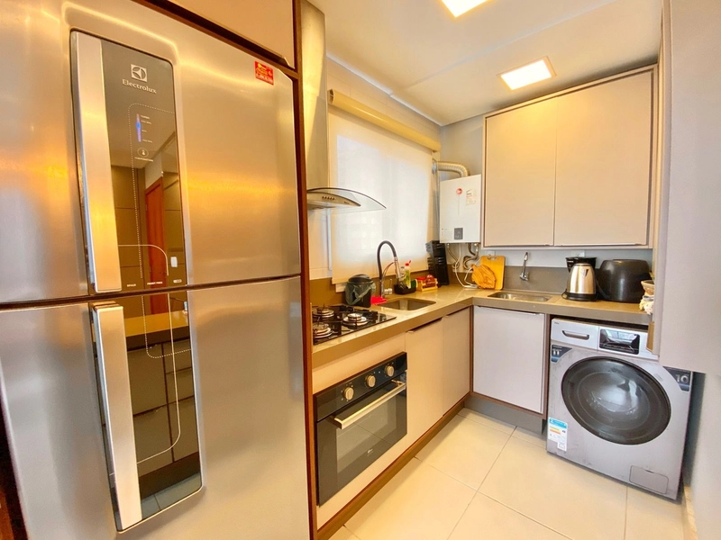 APARTAMENTO À VENDA  COM VISTA PARA O MAR: 9ª foto da galeria de imagens do imóvel