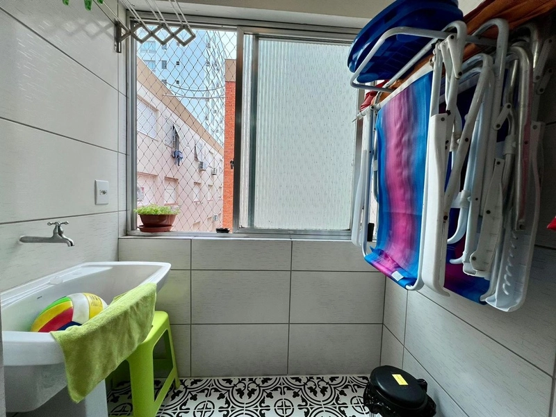 Ao lado da Praça Flávio Boianovski!: 6ª foto da galeria de imagens do imóvel