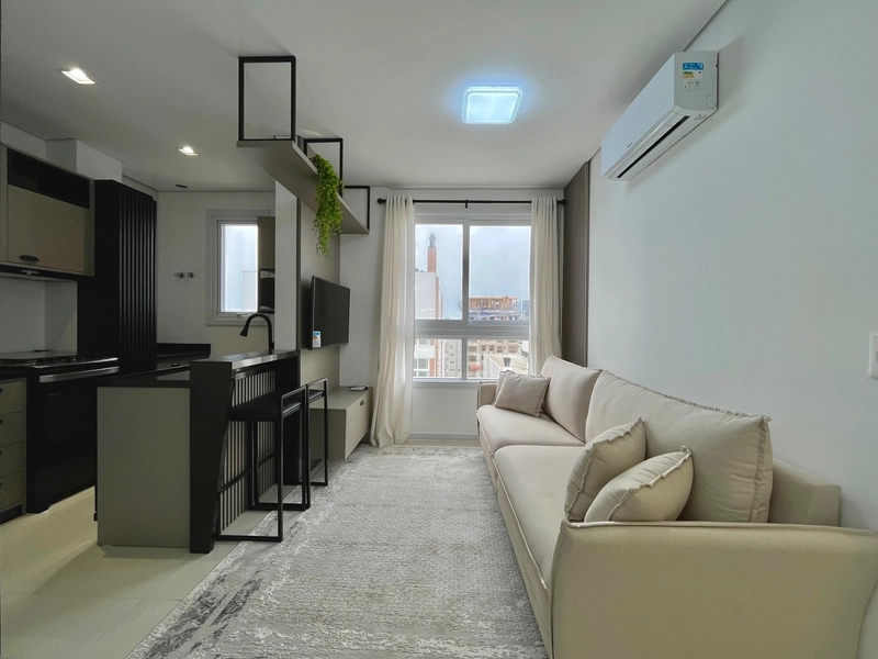 Apartamento mobiliado e decorado no bairro Navegantes: 1ª foto da galeria de imagens do imóvel