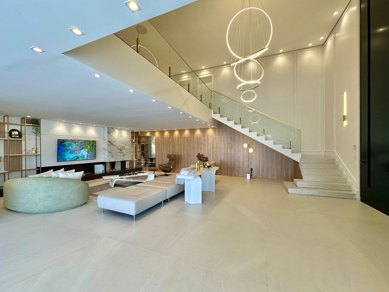 SOBRADO LUXUOSO À VENDA EM ATLÂNTIDA: 7ª foto da galeria de imagens do imóvel