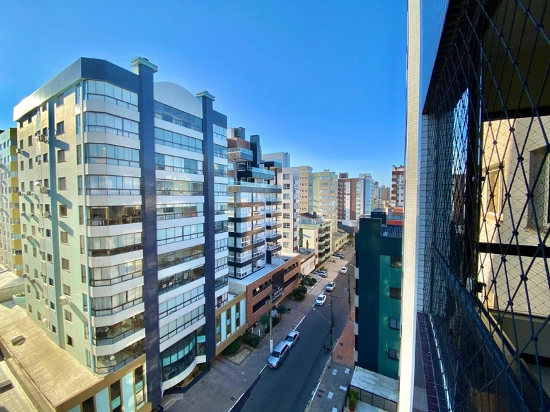 A UMA QUADRA DO MAR NO CENTRO E COM INFRA COMPLETA!: 5ª foto da galeria de imagens do imóvel