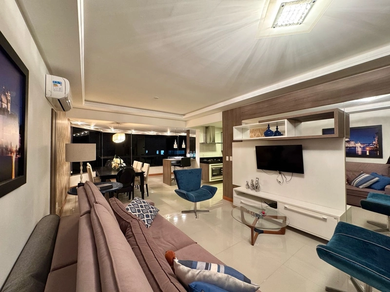 APARTAMENTO COM 130 METROS DE ÁREA PRIVATIVA EM FRENTE A PRAÇA TIARAJU: 5ª foto da galeria de imagens do imóvel