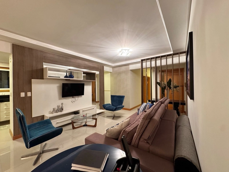 APARTAMENTO COM 130 METROS DE ÁREA PRIVATIVA EM FRENTE A PRAÇA TIARAJU: 4ª foto da galeria de imagens do imóvel