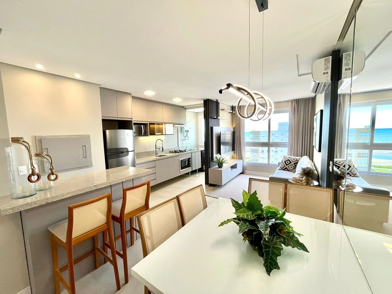 APARTAMENTO COM VISTA PARA O MAR: 1ª foto da galeria de imagens do imóvel