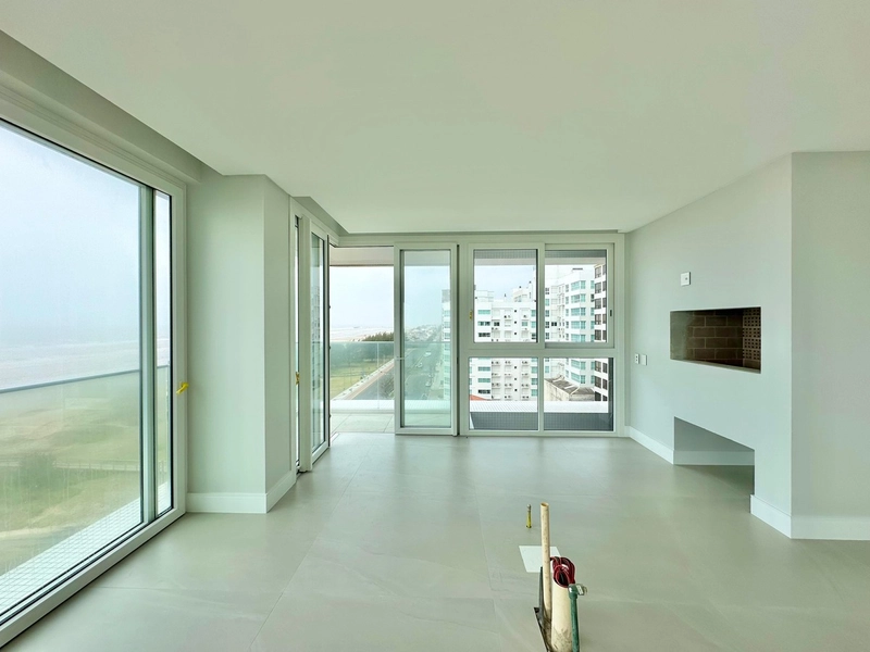 APARTAMENTO COM VISTA FANTÁSTICA PARA O MAR: 7ª foto da galeria de imagens do imóvel