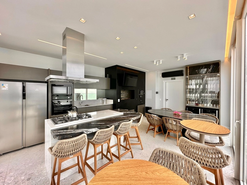 APARTAMENTO COM VISTA FANTÁSTICA PARA O MAR: 24ª foto da galeria de imagens do imóvel