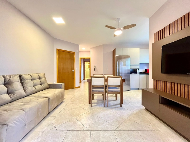 APARTAMENTO À VENDA COM SACADÃO DE FRENTE: 1ª foto da galeria de imagens do imóvel