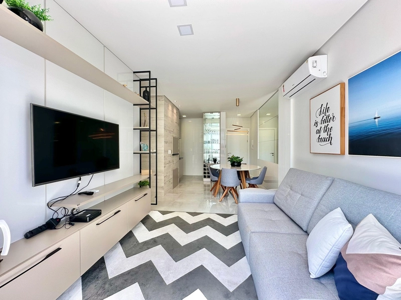 APARTAMENTO À VENDA COM TERRAÇO: 2ª foto da galeria de imagens do imóvel