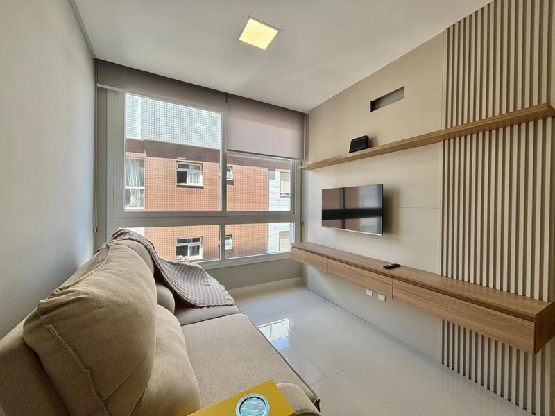 Apartamento 2 dormitórios na melhor localização da cidade