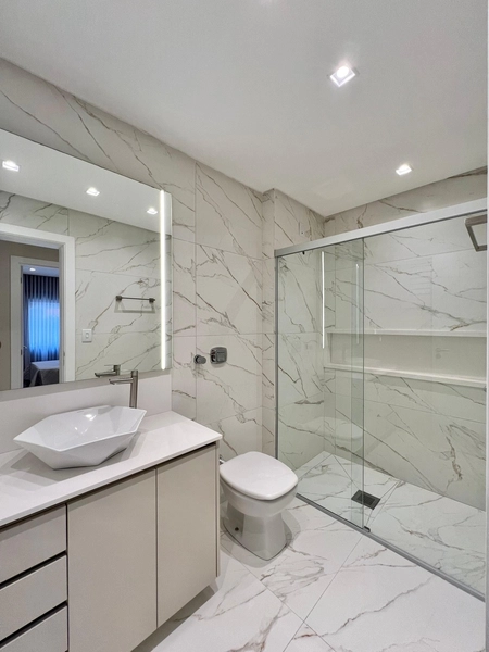 APARTAMENTO DE FRENTE NO CENTRO DA CIDADE: 18ª foto da galeria de imagens do imóvel