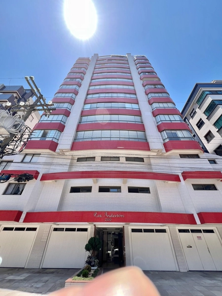 APARTAMENTO DE FRENTE NO CENTRO DA CIDADE: 25ª foto da galeria de imagens do imóvel