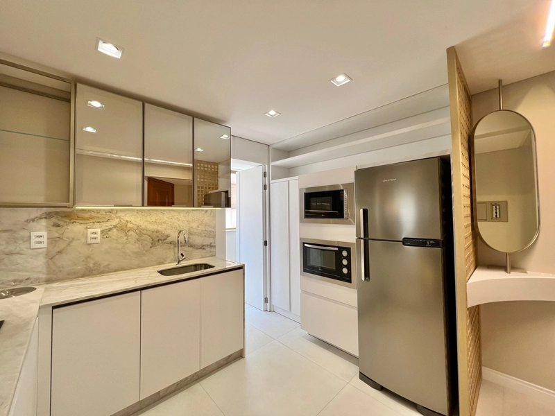 APARTAMENTO DE FRENTE NO CENTRO DA CIDADE: 14ª foto da galeria de imagens do imóvel