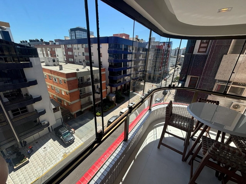 APARTAMENTO DE FRENTE NO CENTRO DA CIDADE: 8ª foto da galeria de imagens do imóvel