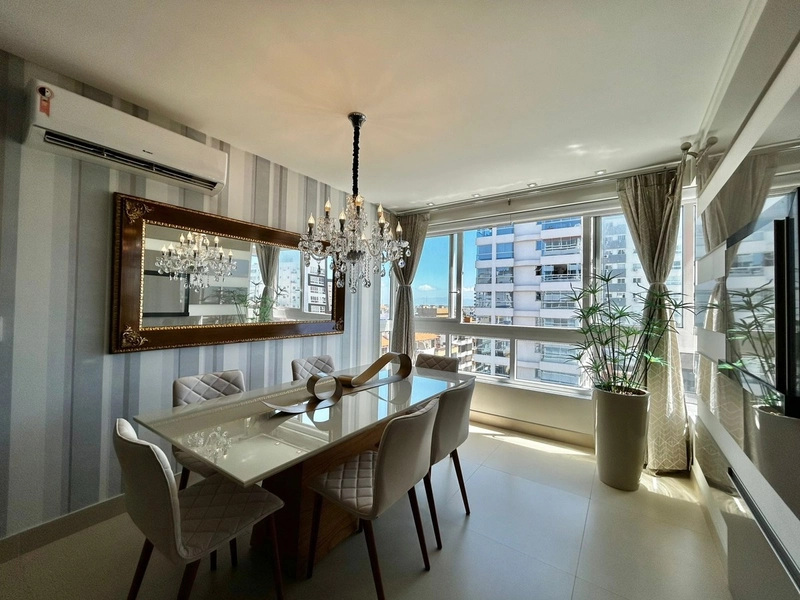 Apartamento de dois dormitórios, mobiliado e decorado no Centro: 8ª foto da galeria de imagens do imóvel