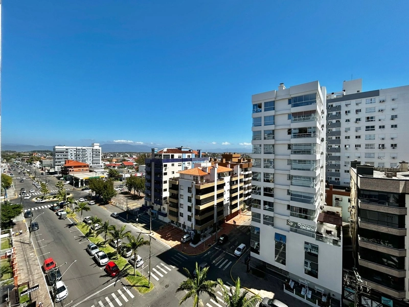 Apartamento de dois dormitórios, mobiliado e decorado no Centro: 7ª foto da galeria de imagens do imóvel