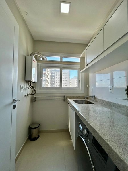 Apartamento de dois dormitórios, mobiliado e decorado no Centro: 13ª foto da galeria de imagens do imóvel