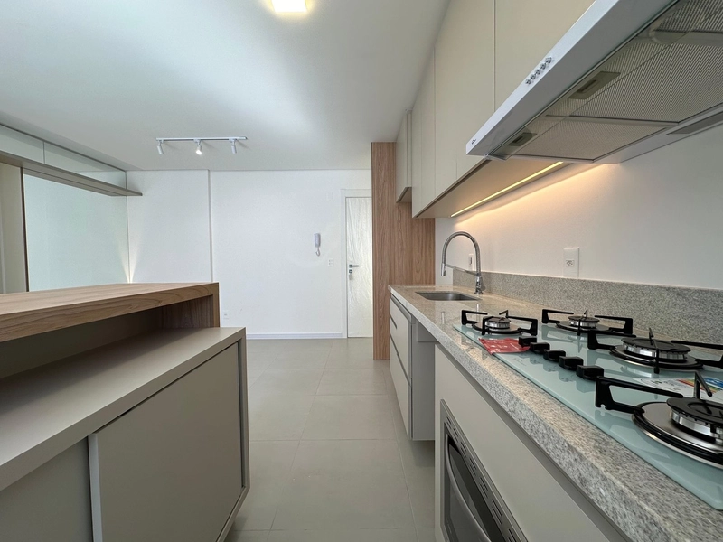APARTAMENTO COM VISTA MAR E SERRA NO BAIRRO NAVEGANTES: 9ª foto da galeria de imagens do imóvel