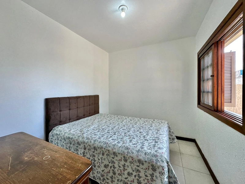 CASA DE ESQUINA EM XANGRILÁ NOIVA DO MAR: 13ª foto da galeria de imagens do imóvel