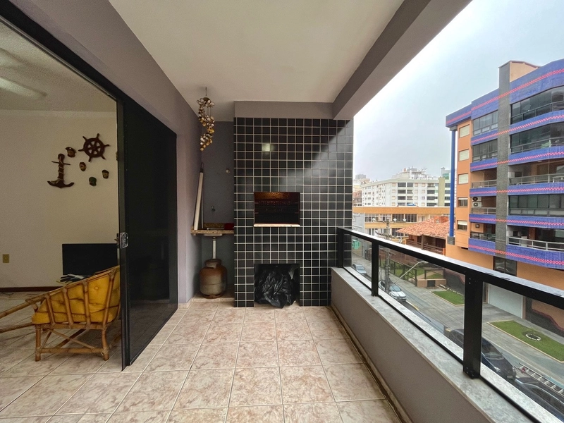 Apartamento à venda de frente com sacada separada: 2ª foto da galeria de imagens do imóvel
