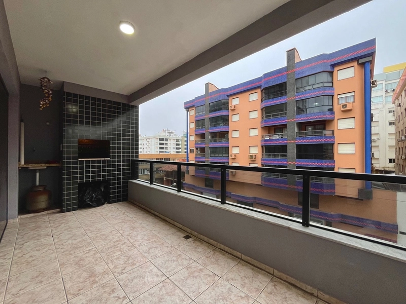 Apartamento à venda de frente com sacada separada: 1ª foto da galeria de imagens do imóvel