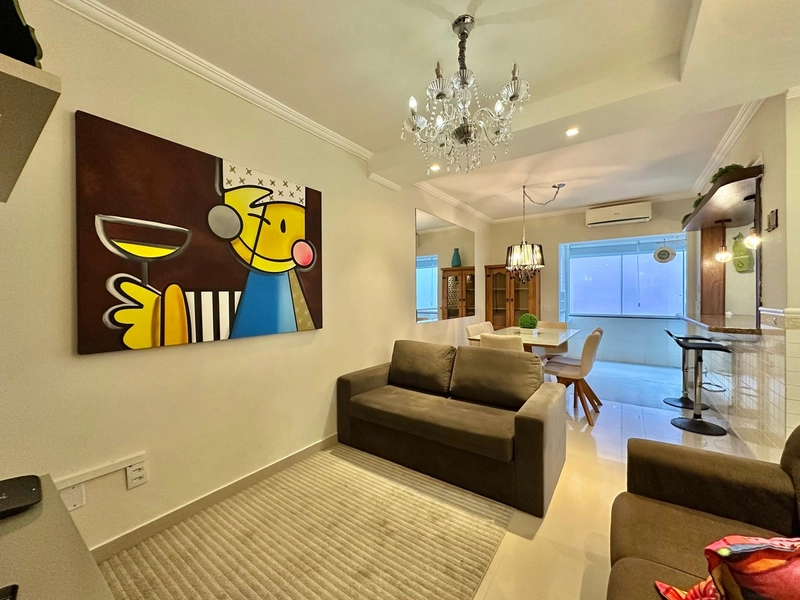 APARTAMENTO À VENDA NA BEIRA MAR