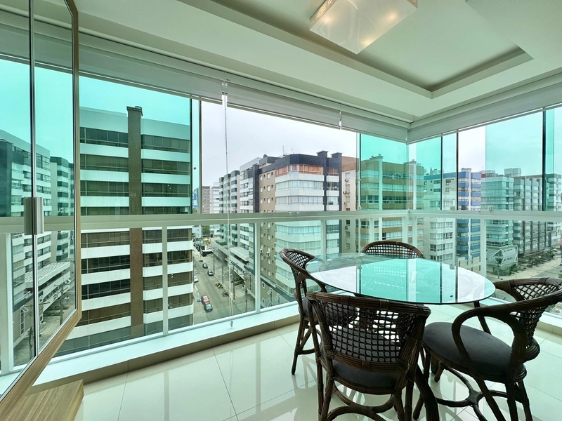 APARTAMENTO À VENDA, 1 QUADRA DO MAR, DE ESQUINA!: 4ª foto da galeria de imagens do imóvel