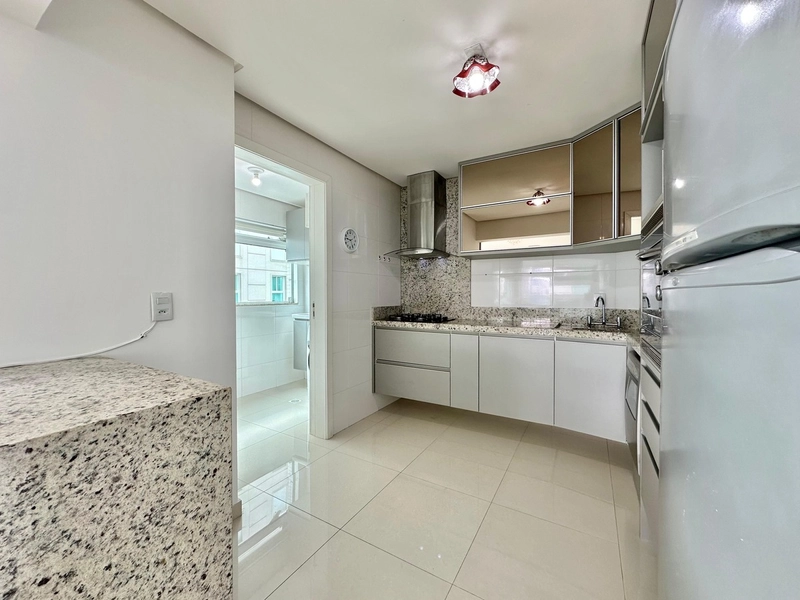APARTAMENTO À VENDA, 1 QUADRA DO MAR, DE ESQUINA!: 11ª foto da galeria de imagens do imóvel