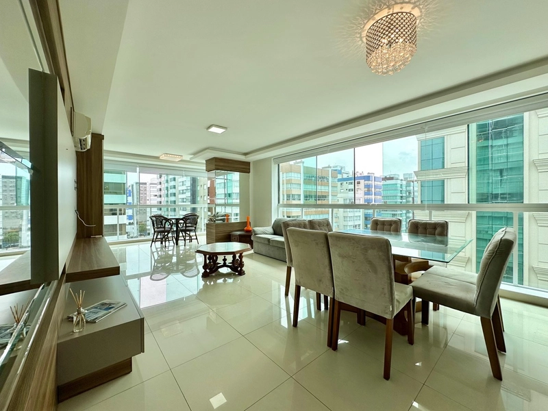 APARTAMENTO À VENDA, 1 QUADRA DO MAR, DE ESQUINA!: 8ª foto da galeria de imagens do imóvel