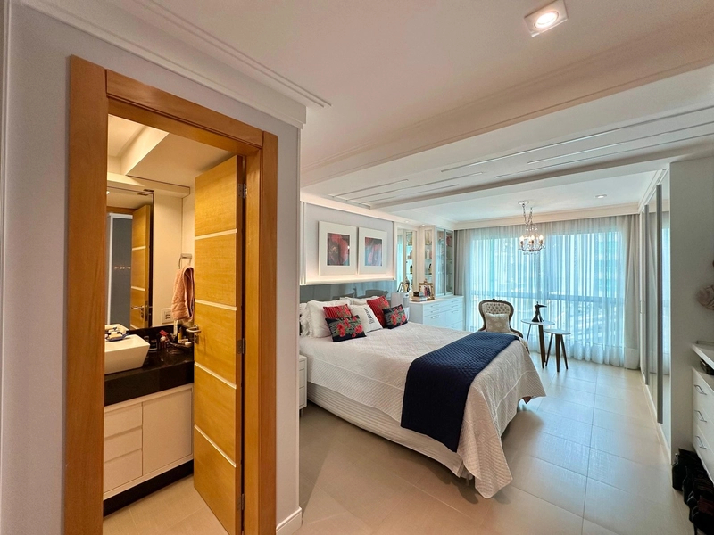 RARIDADE NO MERCADO À VENDA APARTAMENTO COM AMPLA SACADA: 18ª foto da galeria de imagens do imóvel