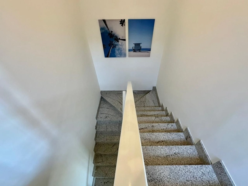 SOBRADO À BEIRA MAR  À VENDA EM CAPÃO DA CANOA: 20ª foto da galeria de imagens do imóvel