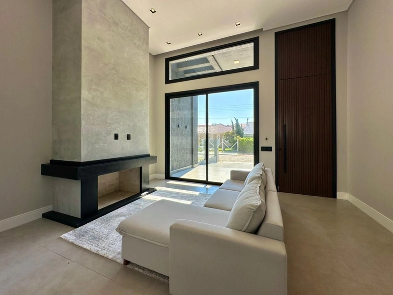 CASA À VENDA !!! A POUCOS METROS DO MAR NOVA, ALTO PADRÃO: 4ª foto da galeria de imagens do imóvel