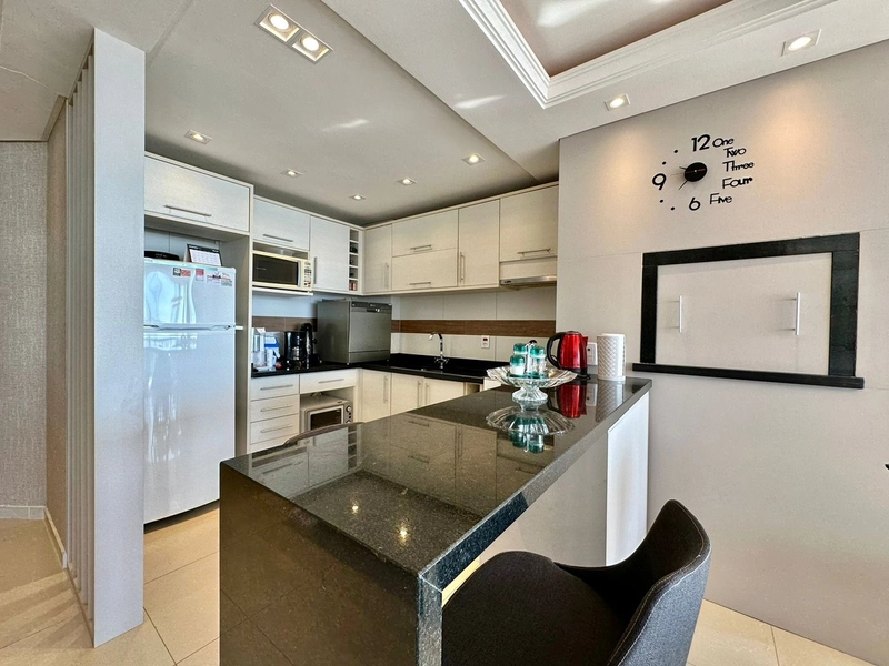 APARTAMENTO COM VISTA PARA O MAR: 11ª foto da galeria de imagens do imóvel